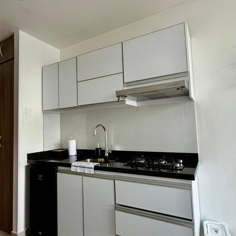 HOSTARA Rodadero, 2 blocks from the BEACH and Sky Tower Pool - One-Bedroom Apartment - 25