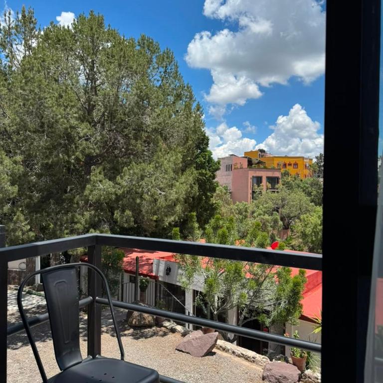Casona San Cayetano Suites & Lofts & Spa by SCE - Suite with City View - 3