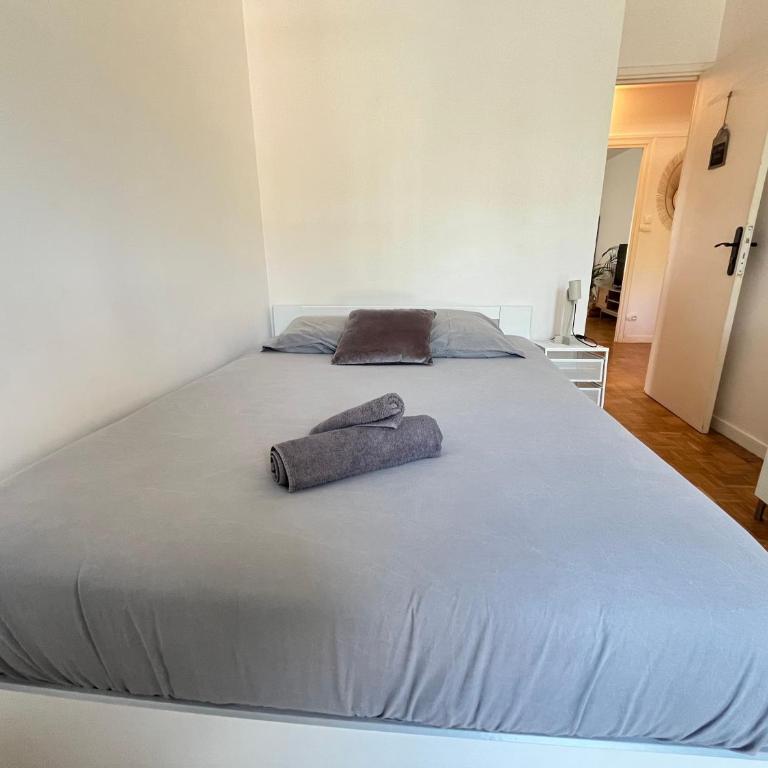 Parenthèse Toulousaine - Métro Roseraie - Chambre Double avec Salle de Bains Commune - 12