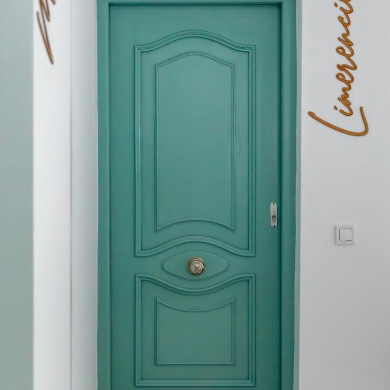 Limerencia: tu hogar en este blanco pueblo - Apartamento de 1 dormitorio - 9