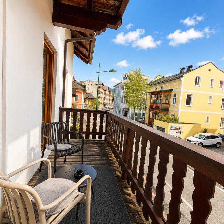 KAISERLICH WOHNEN zentral und am Fluss - Apartment mit 2 Schlafzimmern und Balkon - 8