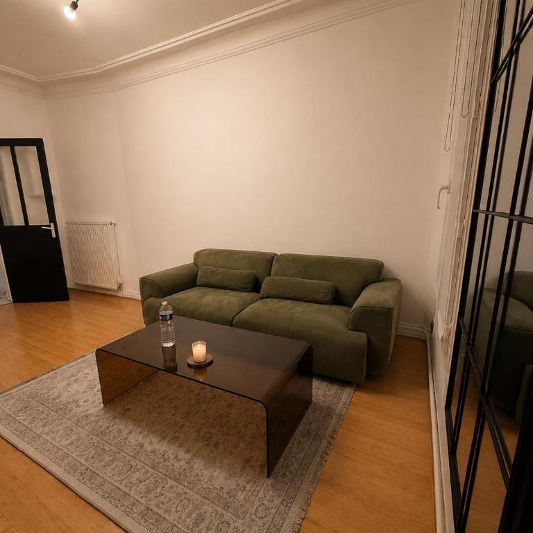 Charmant appartement - Rue vue Tour Eiffel - Appartement 2 Chambres - 6