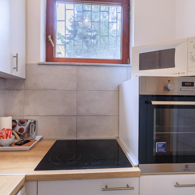Central & Fully equipped apartment with Free parking - Apartman sa 1 Spavaćom Sobom - 15