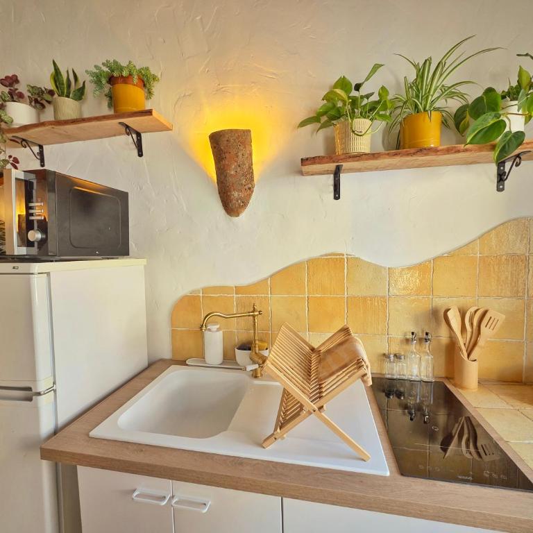 La Bastide Bohême Cozy studio, garden & parking - Maison 1 Chambre - 20