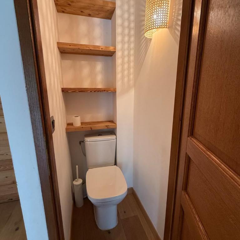 Appartement cosy, terrasse, style chalet - Appartement 2 Chambres - 24