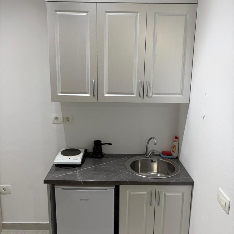 Apartments Hoxha - Deluks Porodična Soba - 8