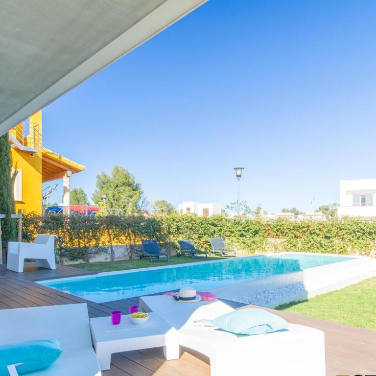 Villa Barcares Suit near Beach - Five-Bedroom Villa - 2