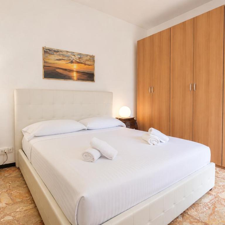 Hostdomus - Casa Medusa - Appartamento con 2 Camere da Letto - 1
