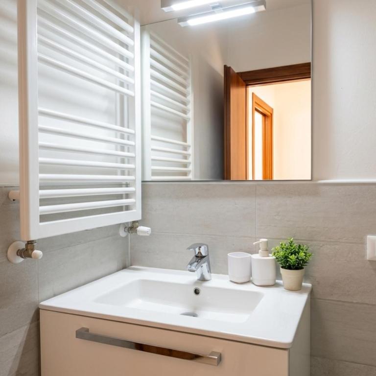 Casa Toli - Self Check-in WiFi 2 min from Train Station - Apartamento de 1 dormitorio - 8