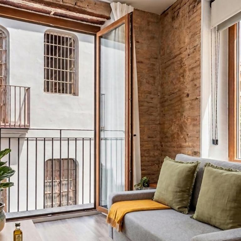 Diseño en El Carmen: Balcón Privado & Ascensor - One-Bedroom Apartment - 3