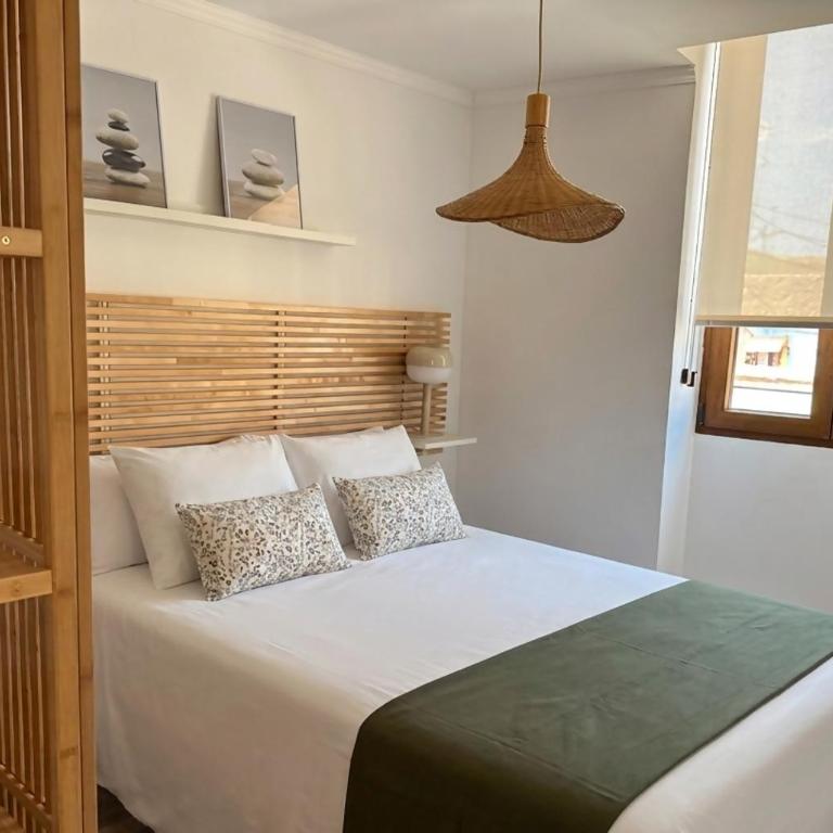 Diseño en El Carmen: Balcón Privado & Ascensor - One-Bedroom Apartment - 5