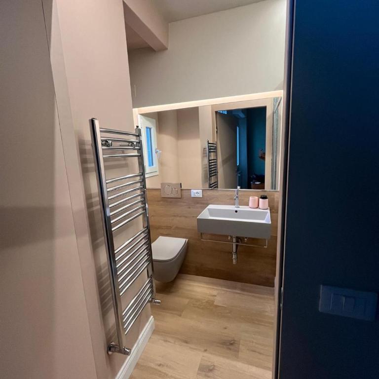 Palazzuolo Central Elegance - Appartamento con 3 Camere da Letto - 22