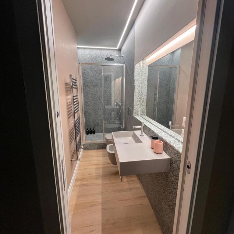 Palazzuolo Central Elegance - Appartamento con 3 Camere da Letto - 25