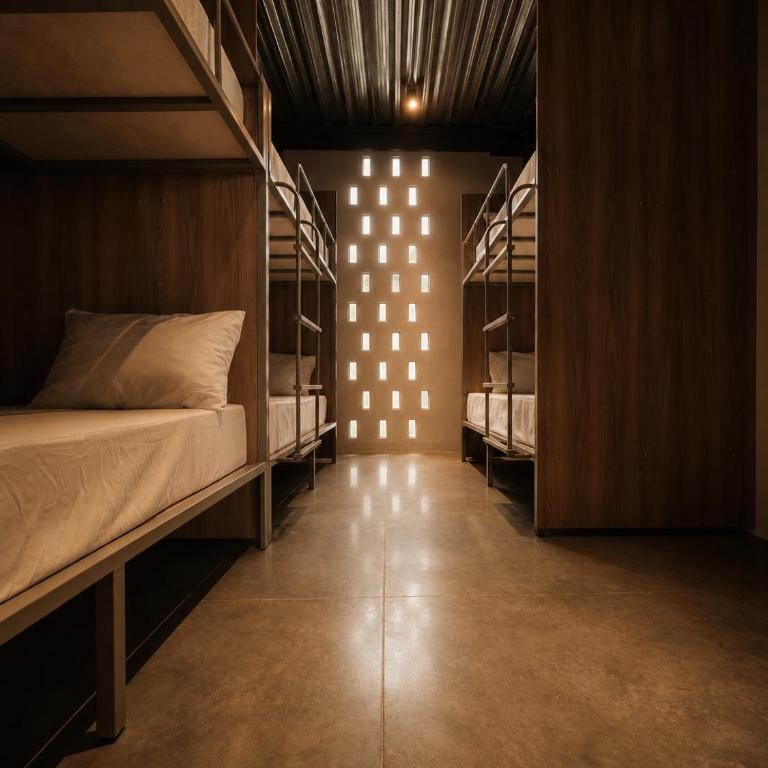 Capybara Hostel - Boutique hostel - 6-Bed Mixed Dormitory Room - 4