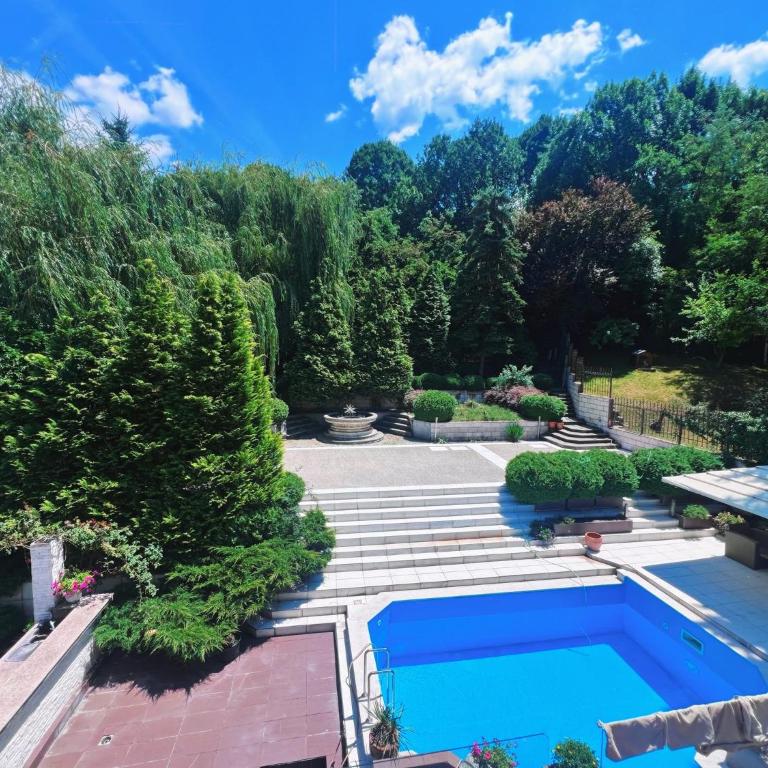 Villa Royal View Sarajevo - Deluks Vila - 3