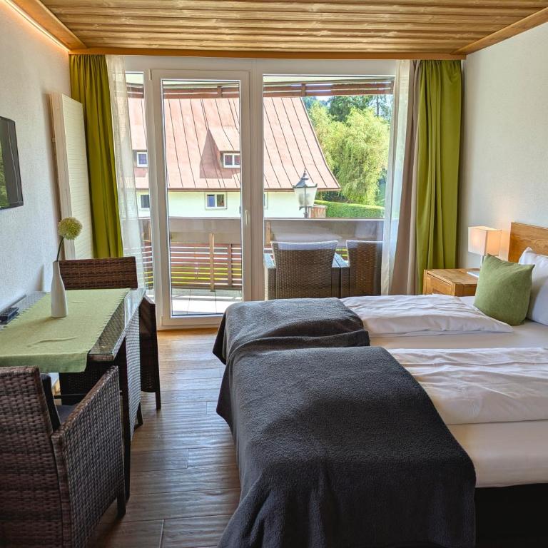 Vital Lodge Allgäu mit Schwimmbad, Sauna & Oberstaufen PLUS - Apartment mit 3 Schlafzimmern - 9