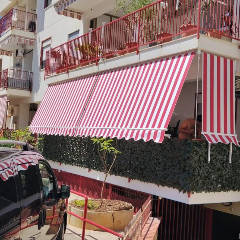 Miramare Apartments - One-Bedroom Apartment - 3