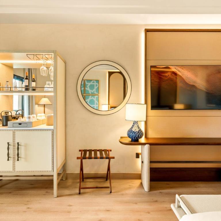 Gran Marbella Resort & Beach Club - Habitación Deluxe con cama extragrande - 3