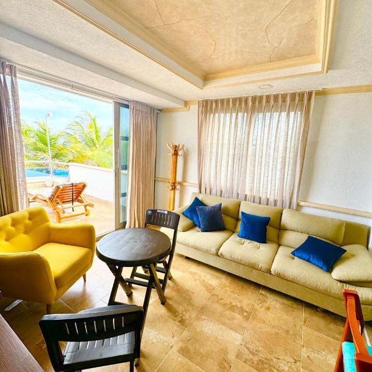 Condominio Vacacional frente al mar - Cabañas y Habitaciones - Two-Bedroom Deluxe Apartment with Balcony - 6