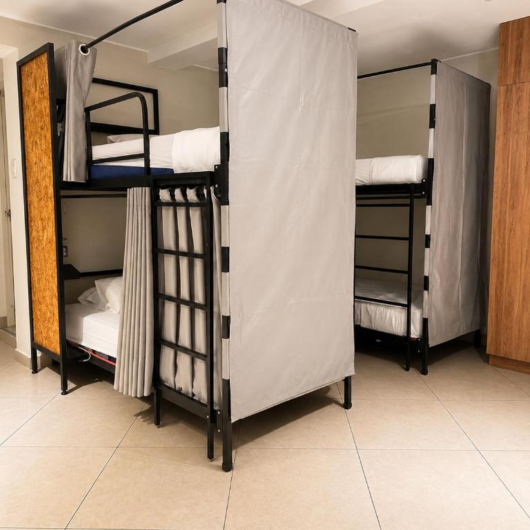 The Point Miraflores, Lima - Bed in 8-Bed Mixed Dormitory Room - 3