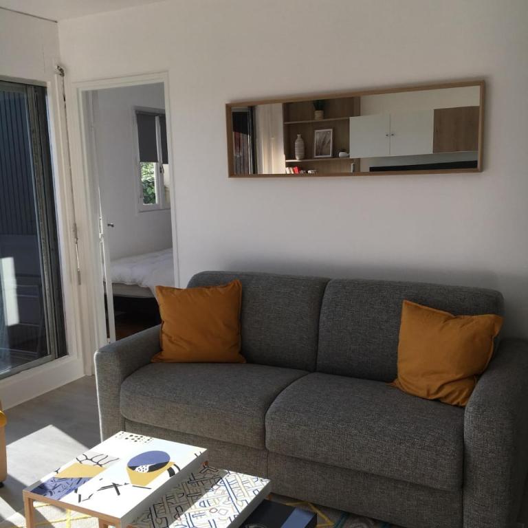 Beautiful Apartment With Gardenlk - Appartement - 5