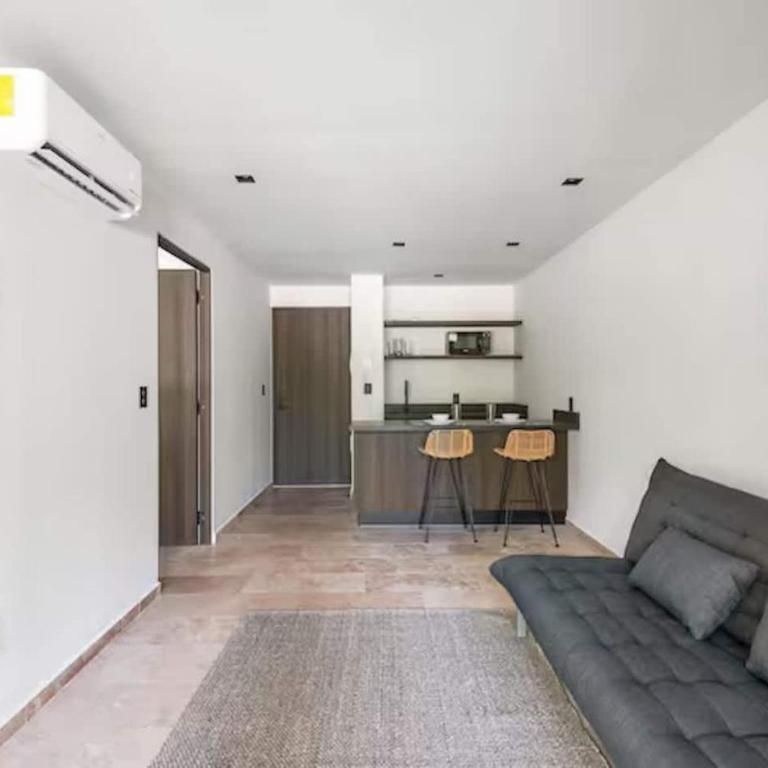 Chic Jungle 1BR Balcony Priv Pool Steam & Gym - Apartamento - 12
