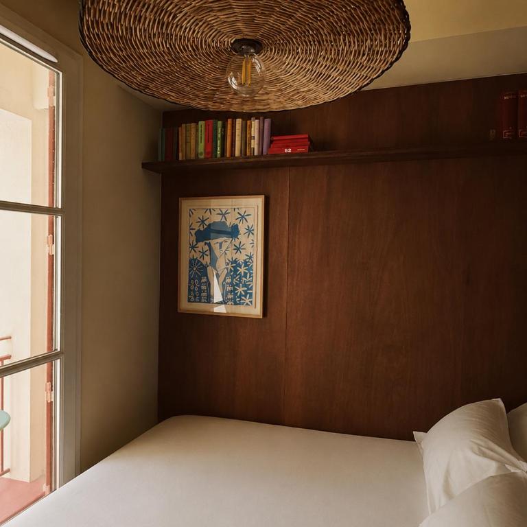 Hôtel Le Voltaire - Double Cabin Room with Balcony - 2