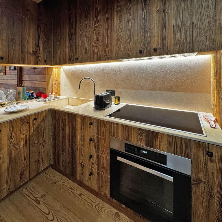Alpen Maison - 4 People - 2 Rooms - Cortina - Appartamento con 2 Camere da Letto - 8