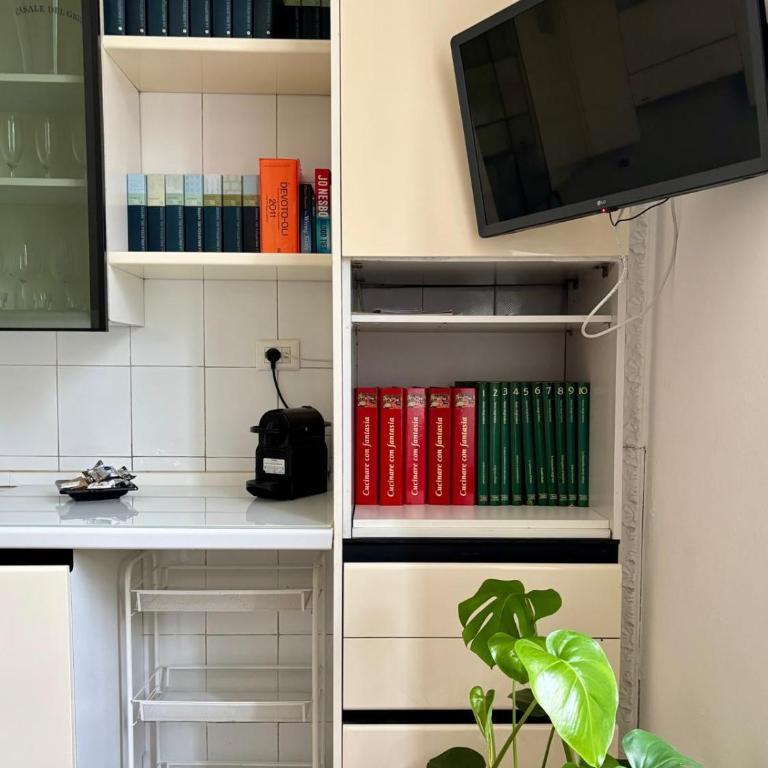 testaccio sei - Appartamento con 2 Camere da Letto e Vista Città - 8