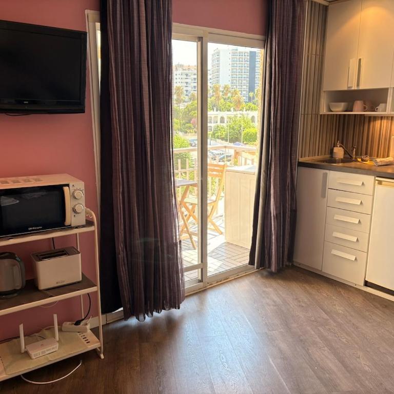 Acogedor estudio a pocos metros de la playa - One-Bedroom Apartment - 1