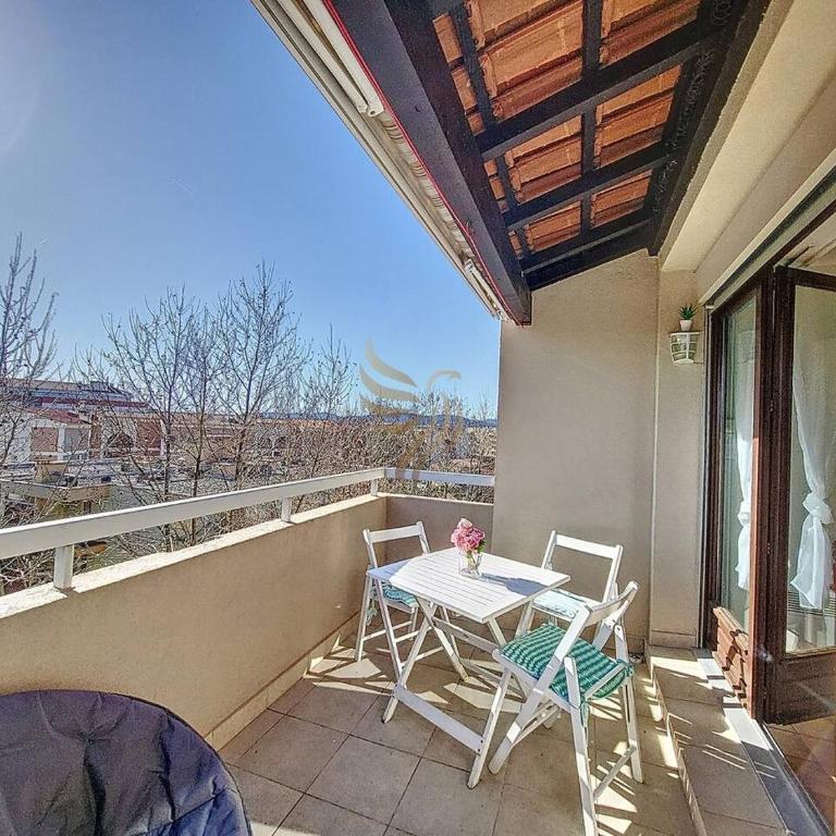 Studio Azur, terrace, parking, 10min from sea - Apartamento - 37