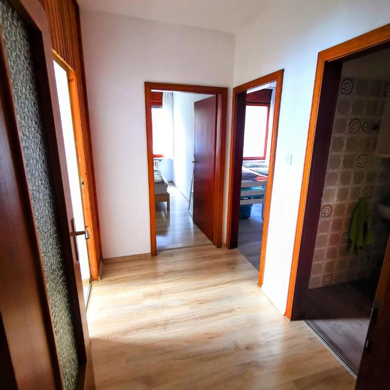 Casa Perrone - Appartamento con 2 Camere da Letto - 15