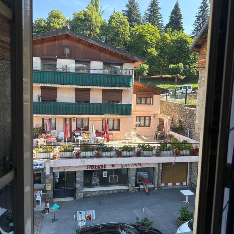 Hôtel Génépi - Petite Chambre Double ou Lits Jumeaux Économique - 3