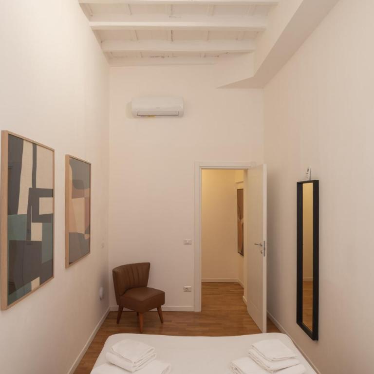 Palazzo Taverna Apartments - Appartamento con 2 Camere da Letto - 5
