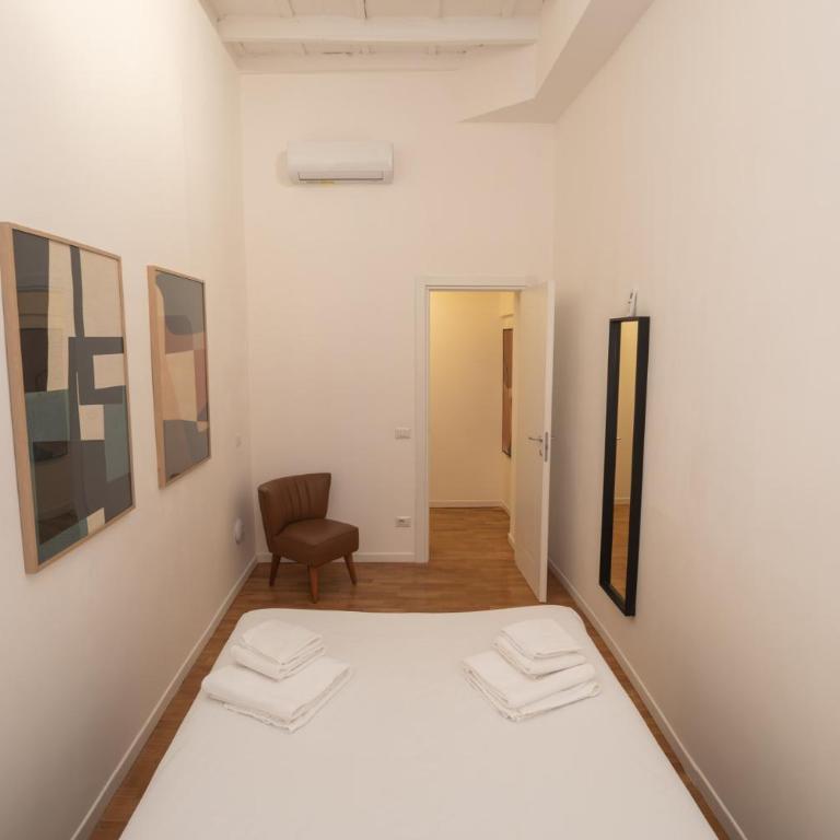 Palazzo Taverna Apartments - Appartamento con 2 Camere da Letto - 6