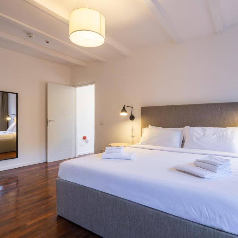 Palazzo Taverna Apartments - Appartamento Superior con 2 Camere da Letto - 5