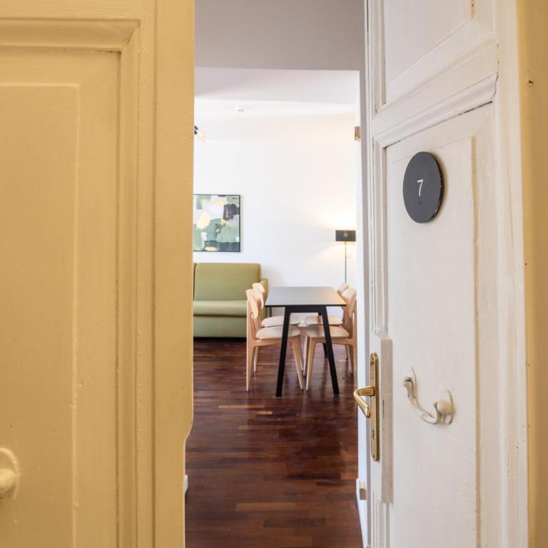 Palazzo Taverna Apartments - Appartamento Superior con 2 Camere da Letto - 29