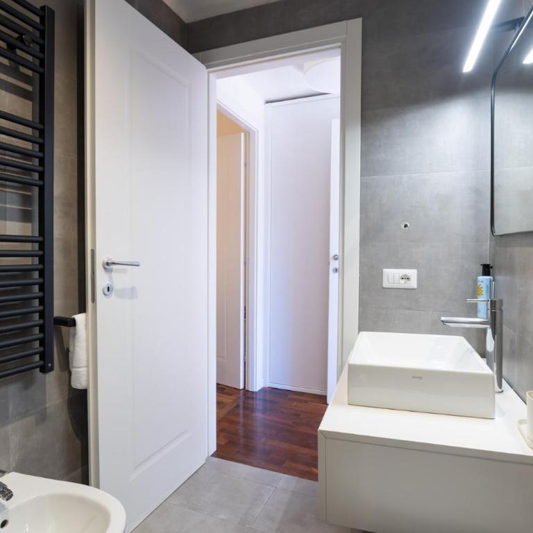 Palazzo Taverna Apartments - Appartamento Superior con 2 Camere da Letto - 51