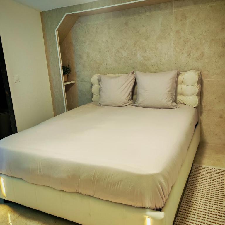Maloveroom, 2 Suites d'exceptions - Suite Deluxe - 2