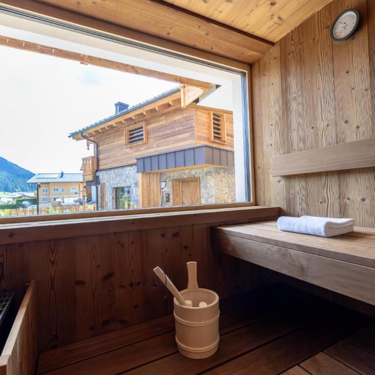 MOAHOF Chalets & Appartements - Deluxe Apartment mit 3 Schlafzimmern - 2