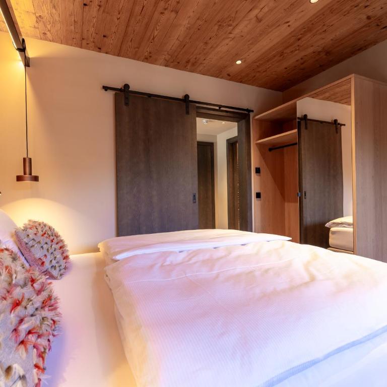 MOAHOF Chalets & Appartements - Deluxe Apartment mit 2 Schlafzimmern - 21