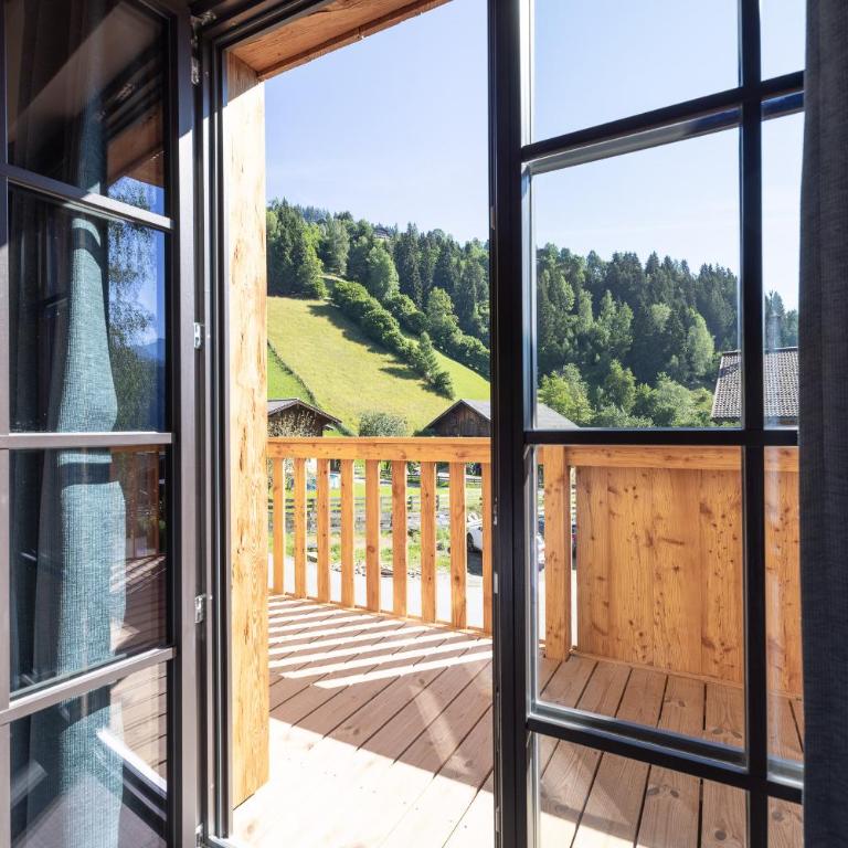 MOAHOF Chalets & Appartements - Deluxe Apartment mit 3 Schlafzimmern - 12