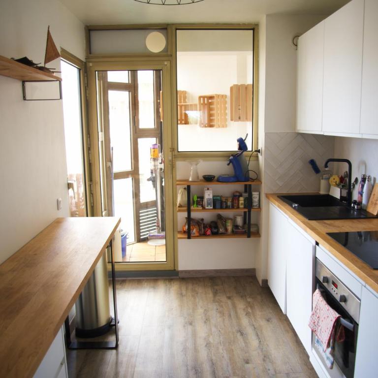 Chambre privée au coeur de Marseille - Chambre Double avec Balcon - 4