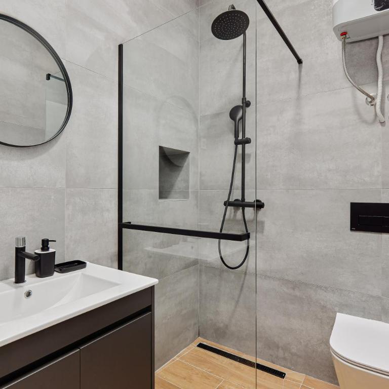 Modern Studio Old Town by MN Property - Studio Apartment with One Double Bed - 6