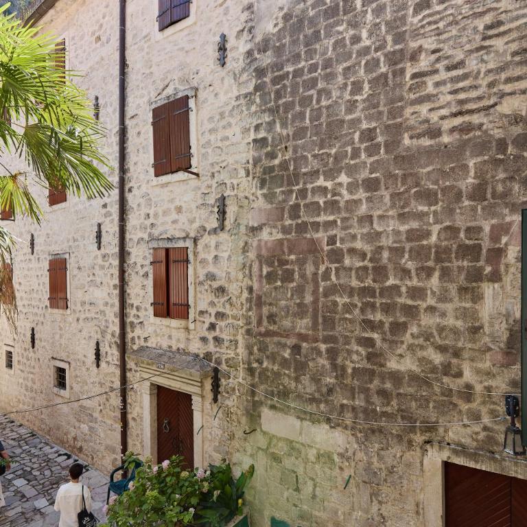 Modern Studio Old Town by MN Property - Studio Apartment with One Double Bed - 7