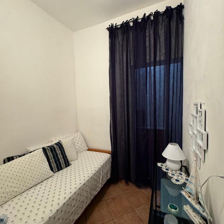 Mari Nicu Apartment - Appartamento con 2 Camere da Letto - 9