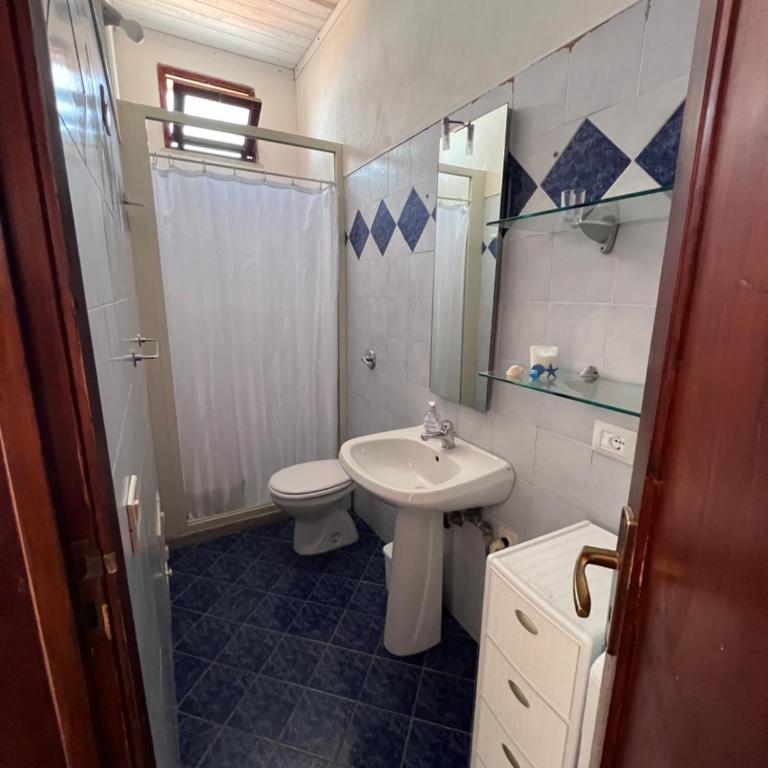 Mari Nicu Apartment - Appartamento con 2 Camere da Letto - 10