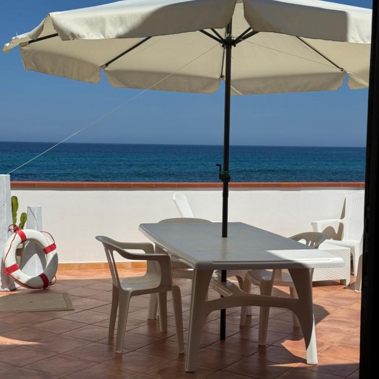 Mari Nicu Apartment - Appartamento con 2 Camere da Letto - 2
