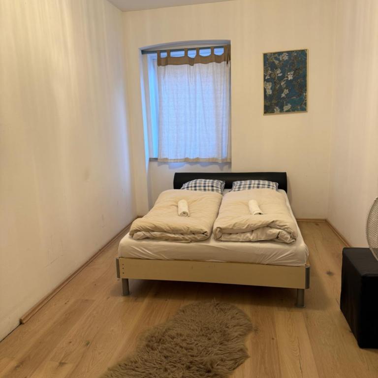 HOSTEL LOVELY ROOMS CITY CENTER, shared Bathroom - Superior Studio - 4