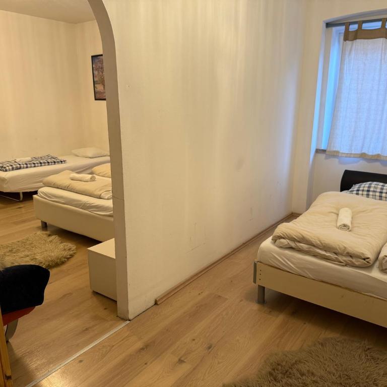 HOSTEL LOVELY ROOMS CITY CENTER, shared Bathroom - Superior Studio - 2